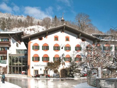 0A9774B3E4CF8800B884A4DC3F68123E