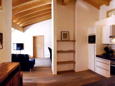 14B56BE2E36EC77F334E11A2D2133FD2