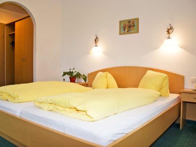 19A6F63C6AC1396787A1F0B64F7C0E1D