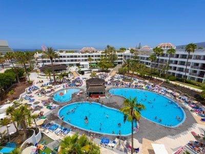 24D1CC2744DFDA83B32E3544E455C5C3