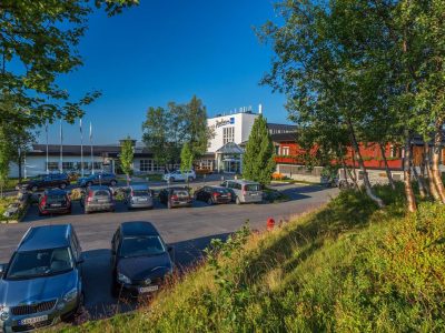 27072981F0DF5AB4855649ACE206C576