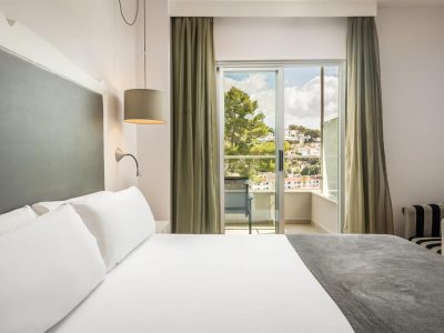 2BCAE7568A9B3D3E6600BFCA4D813D19