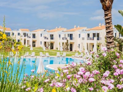 30567CCD93FFE3432027629D810EF37F