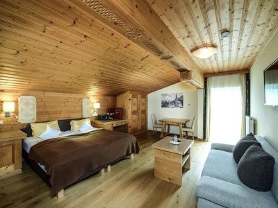 3D8D2D29CD3FC657746C8A6DAFE217E2