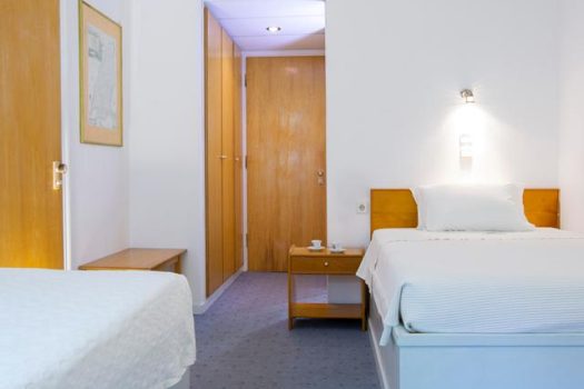 45596199-Original