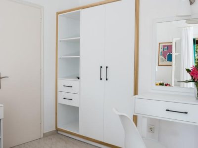 49357533-Original
