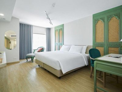 4QHOLL6BS8EB8PA6ALPVTA7V29AC10VW3Z3E4PMH