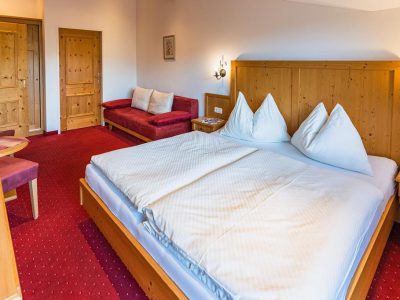 527FE7F52BBDB7D361E405284691EFC4