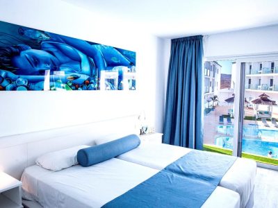 6852126CC88A1EBA81682FA096D0657A