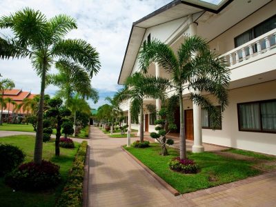 72AF0FC330442CDFBCBC8AD9AAED6B1E