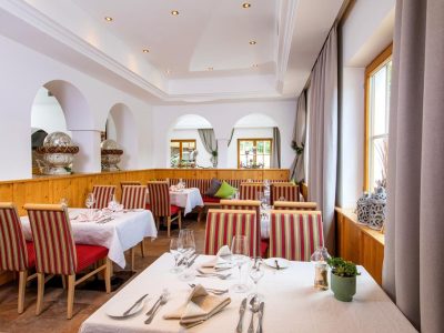 7D924216061A397FA7046CDE88D0999B