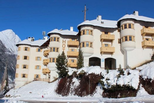 88996A373740F172940715708DA4ABB6