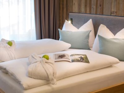 9096185B4B23BB74752DEC5F3373246A