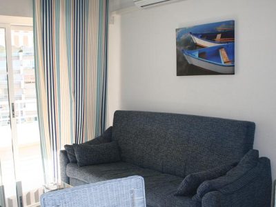 9996238-Original