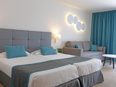 A4AEBB7BCB9E41F1878FF53B695284C1