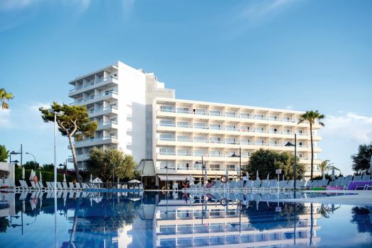 A900C3D0FB24C26BD41B2167341F0D1F