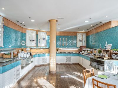 ABE7526353B79AAFB3963F10E1BA8398