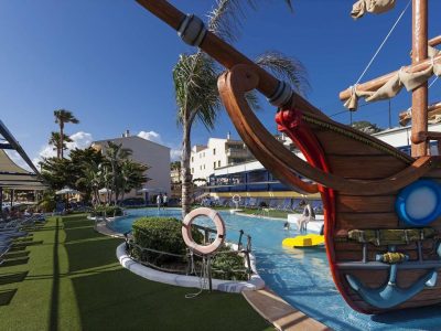 B97330598C1EEDAD376840242F757002