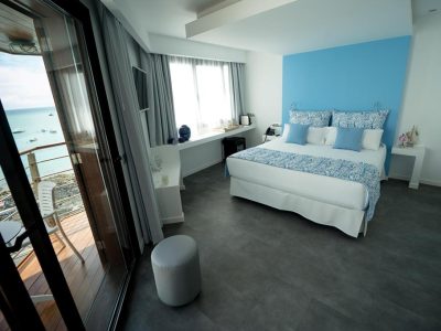 BE1DAE65487ACB34996AC733BBF644D2