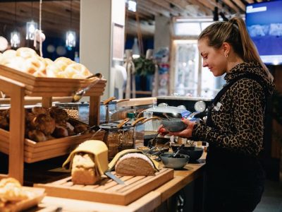 C17FD732F5DBB3054758B328BB99E6CA