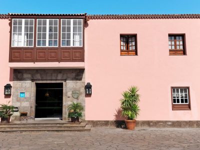 D15B4A8A5FDEFB07B32B6289CABBC8BC