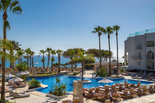 D7AB34A49673F980CD13F8EC15F1C314