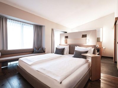 E37BE07102B85EF3B90340378D07DD2B