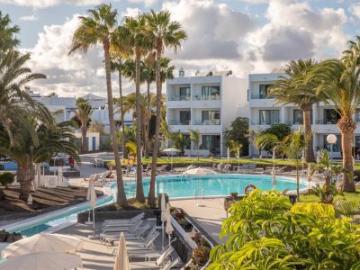 E4FCA2955FDB1B8A377C7D9F98929FBB