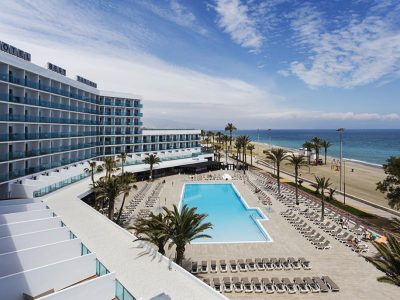 E53E86EBDEC516AA3AFF066BC99E186F