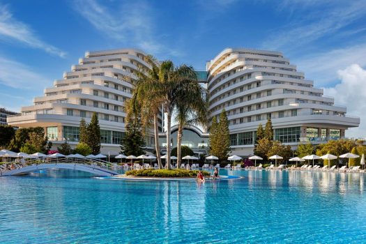 EACA2162C3FAE8CFE5738E2FD5FF3329