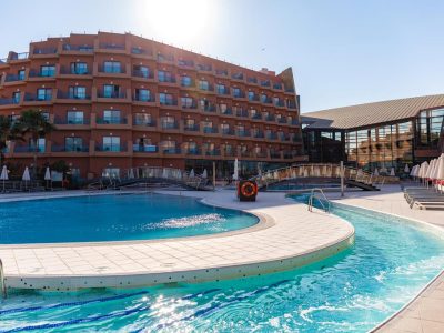 F891BA4AA340EFF056C9301932BB6A89