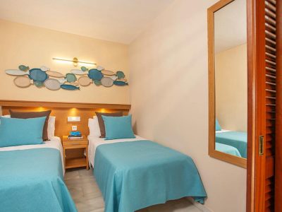 FDAAA56BB3F1F36BB7EF64B869D64233