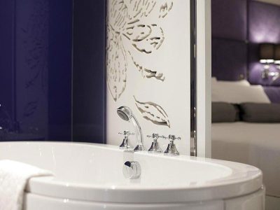 O4K2PUONMRXBO2ORPX9AA96P76L3UEJEEP54B736