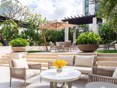 RNCUX20RUPERJLXD9WX9SIVQ12ZOLYXJ6LK6ZH8D