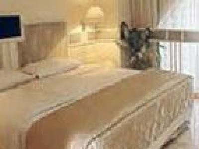 RU9GQMA760KXTV9CC2GUWSBDHTHNDY323S4WNQOZ