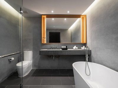 UF2WG1VV5RQ7XMCD5HU1RV1MKIXB0WV8L07YNGJL