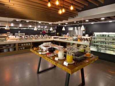 ZWUS4LES194W0BQ7O8CEACDEILOWNH3J6THESYCW